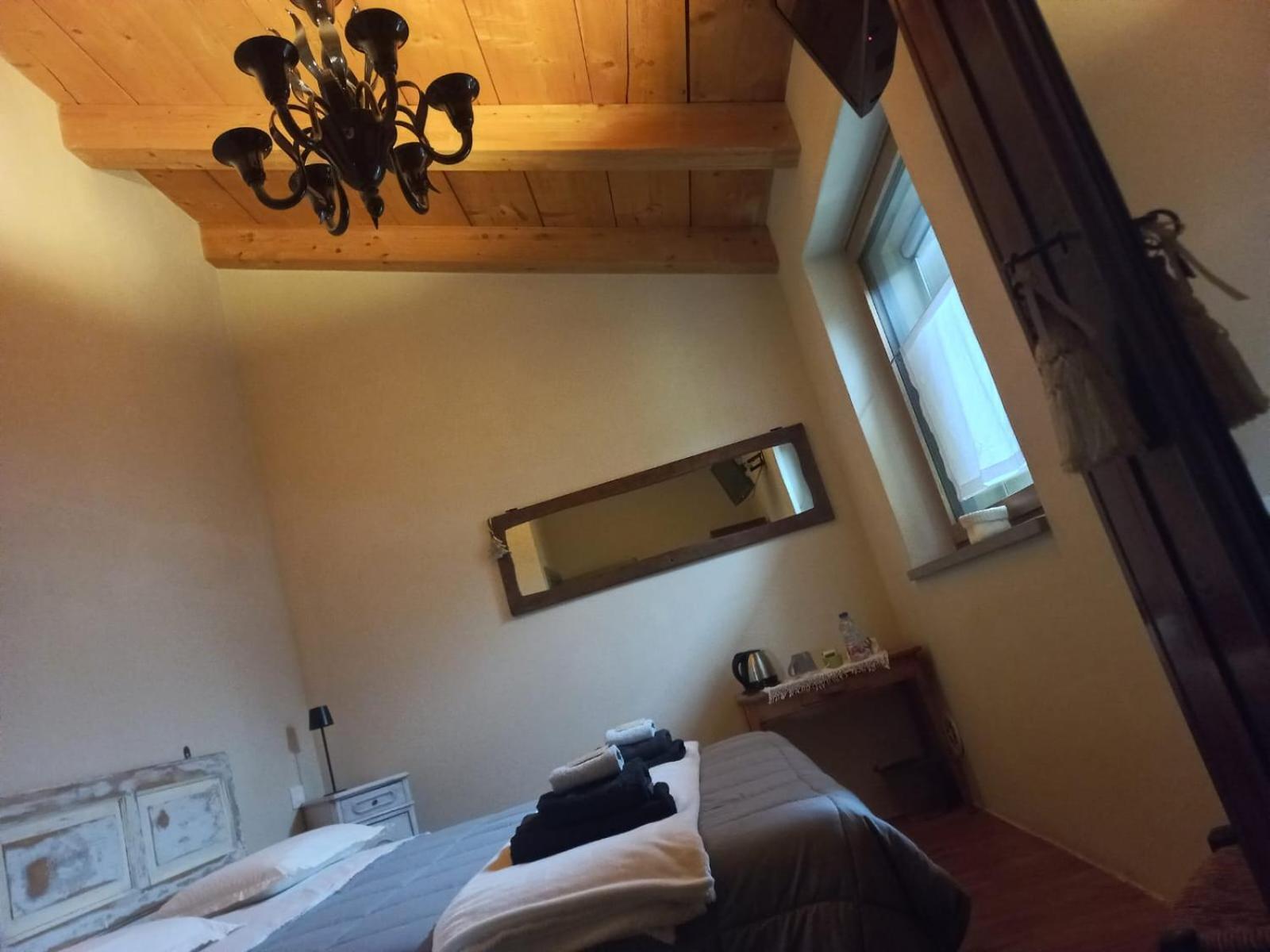 Beb Montefratta Bed and Breakfast Fratta Terme Exteriör bild